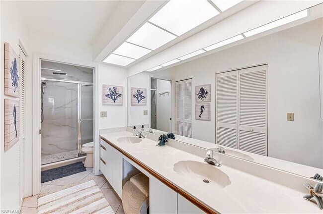 Building Photo - 887 Gulf Pavillion Dr