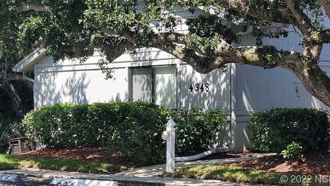 Building Photo - 4303 Gull Cove