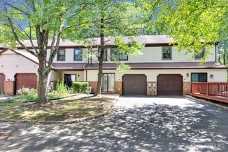 Building Photo - 115 Aspen Dr