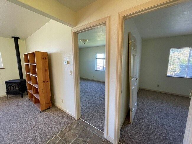 Building Photo - Charming 2-Bedroom Detached ADU in Myrtle ...