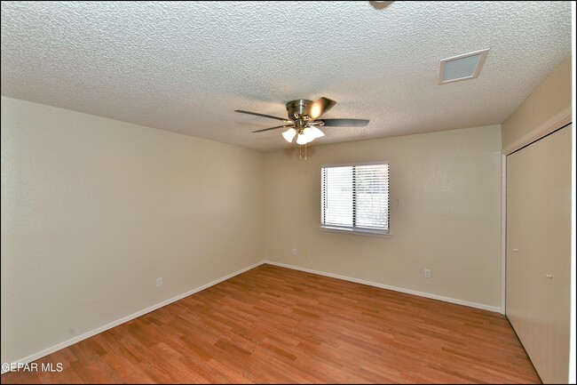 Building Photo - 11620 Laura Marie Dr