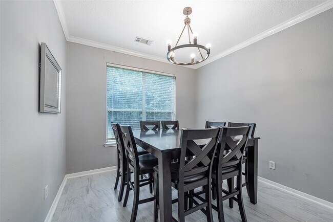 Building Photo - 3306 Autumn Forest Dr
