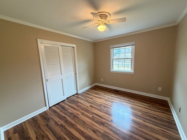 Building Photo - West Burlington