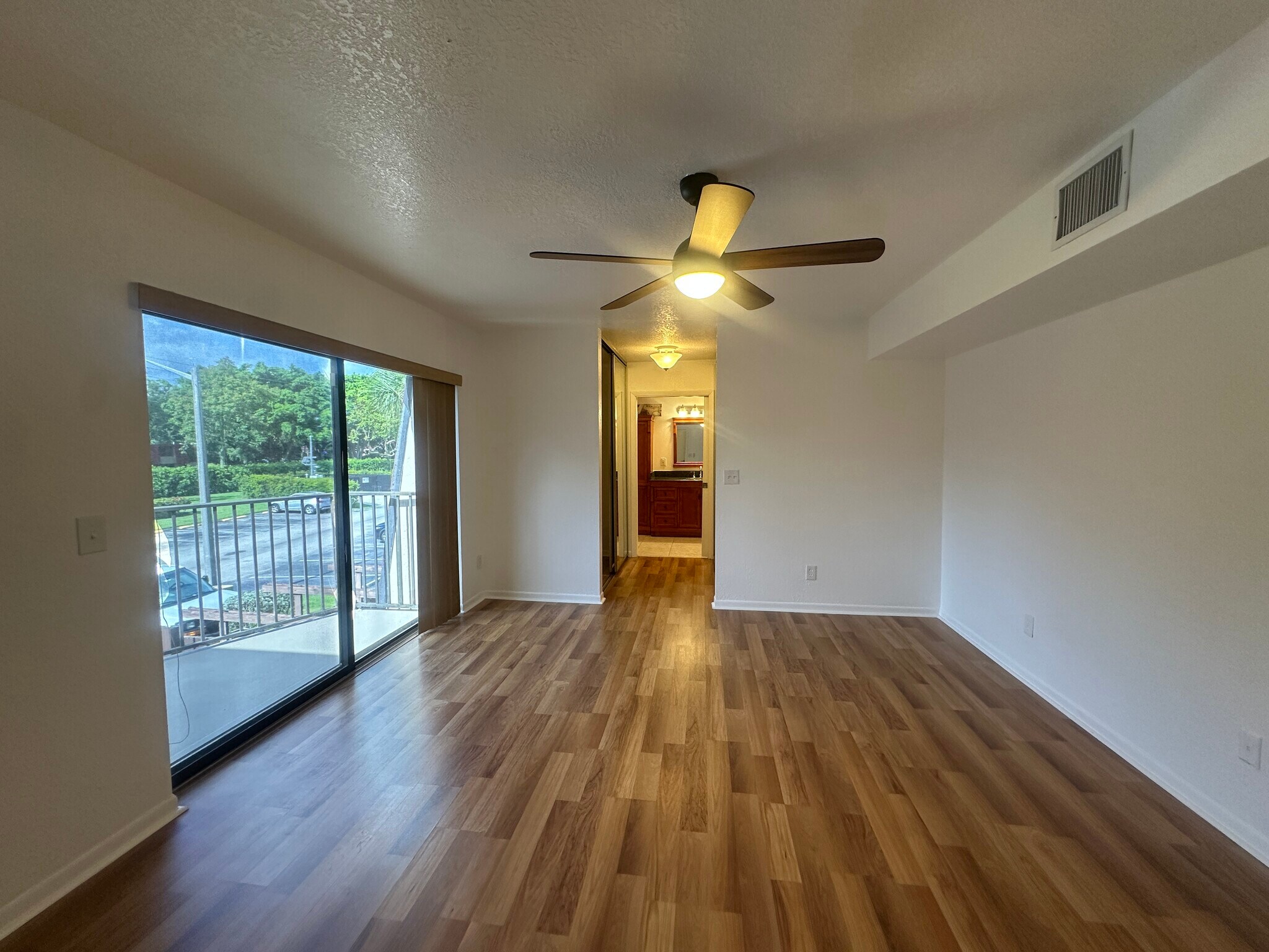 Building Photo - 8559 Boca Rio Dr