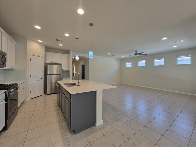 Building Photo - 108 Calhoun Ln