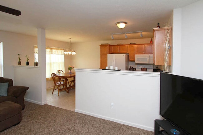 Building Photo - 29 Ivy Bridge Way