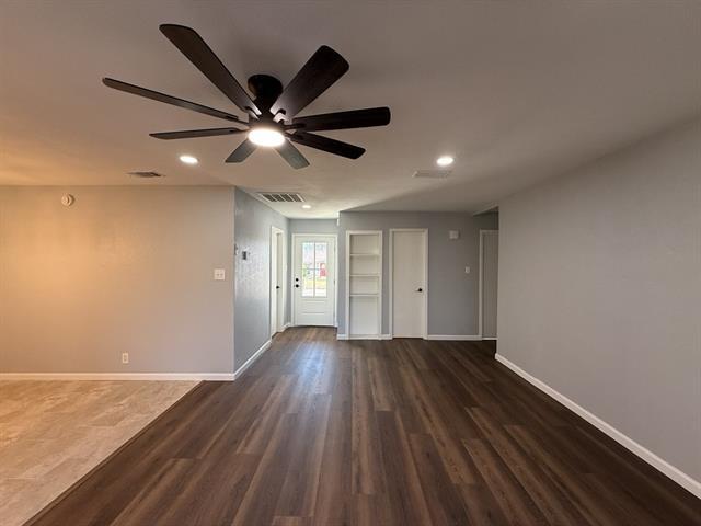 Building Photo - 6101 Melody Ln