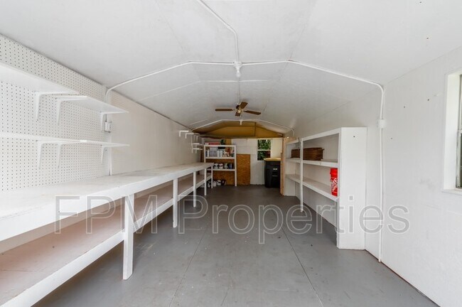 Building Photo - 4127 Shirley Ave