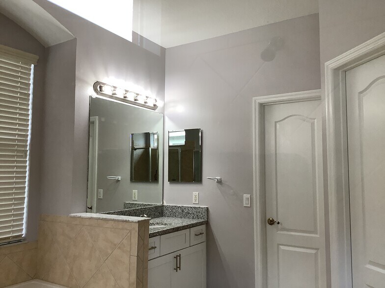 Building Photo - 13536 Kitty Fork Rd