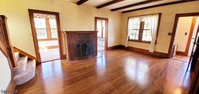 Building Photo - 54 Park Ave