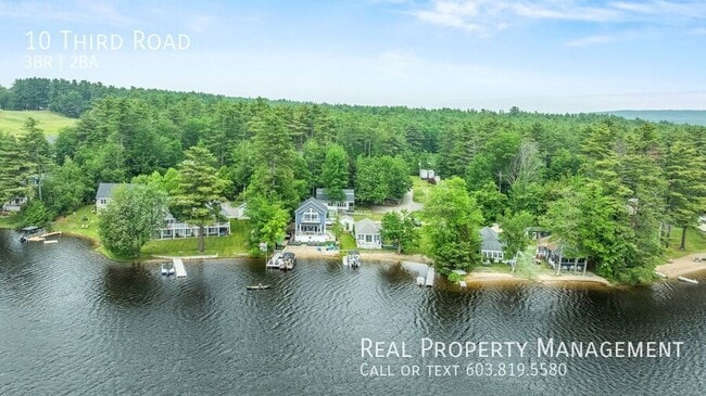 Building Photo - 10 Third Road-