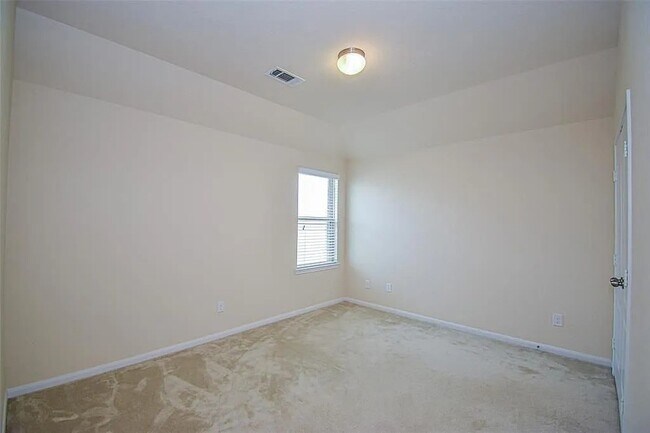 Building Photo - 17626 Sauki Ln