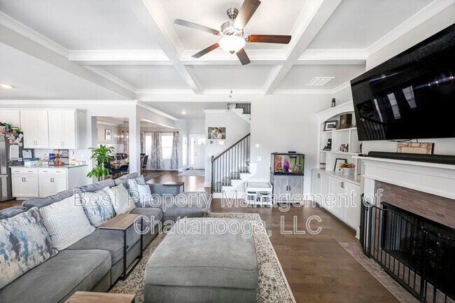 Building Photo - 3331 Grassy Flds Ln