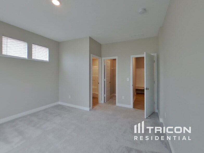 Building Photo - 4883 Morenci Ct