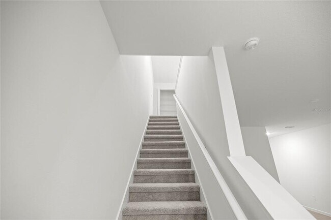 Building Photo - 3594 SE 37th Ct