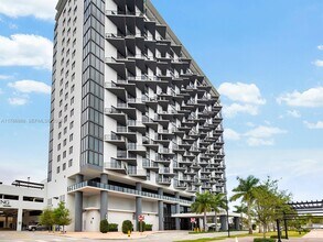 Building Photo - 5300 Paseo Blvd