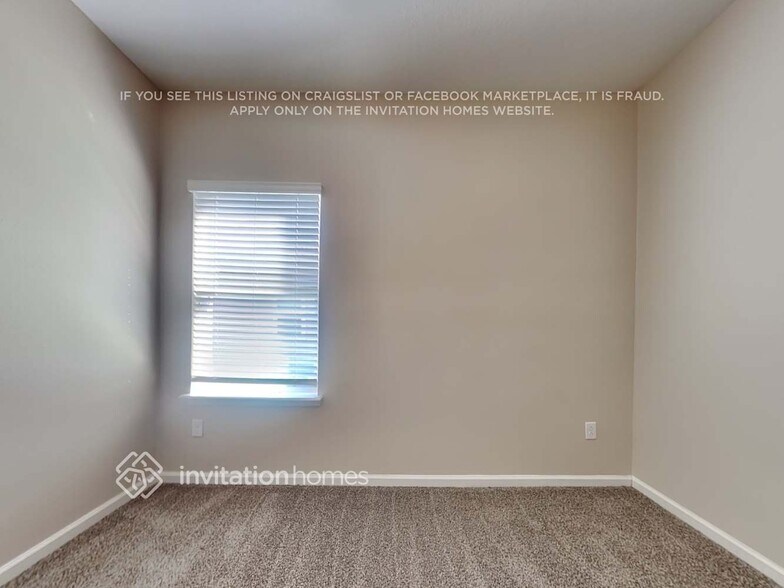 Building Photo - 11238 Oyster Creek Rd