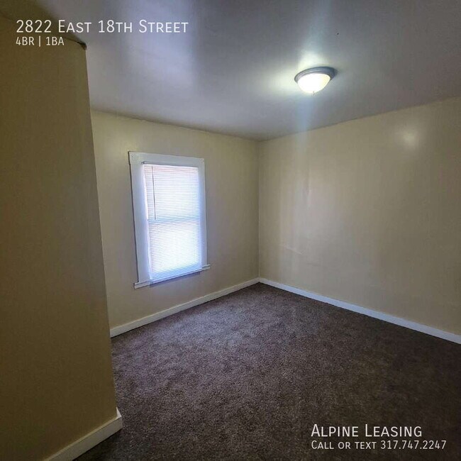 Building Photo - 2822 E 18th St