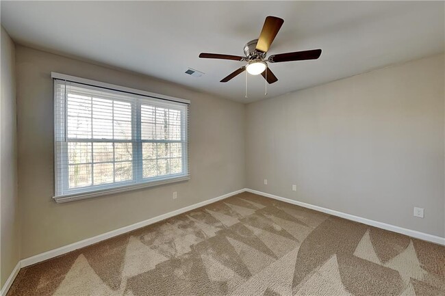 Building Photo - 1170 Colony Cir