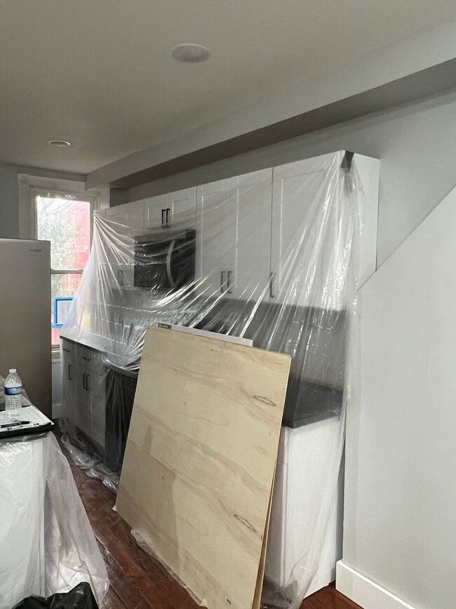 Building Photo - Coming Soon. Under Renovation-3 Bedroom 2.5 Bath in Lancaster City