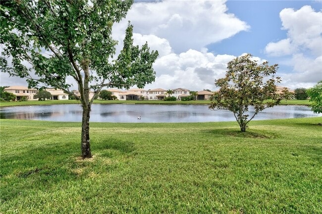 Building Photo - 3344 Westford Cir SW