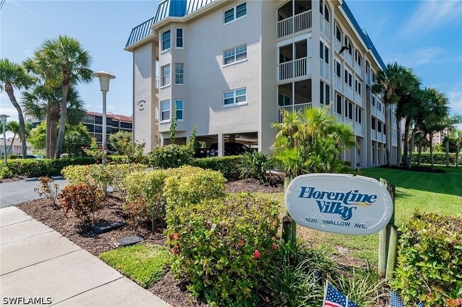 Building Photo - 1020 Swallow Ave