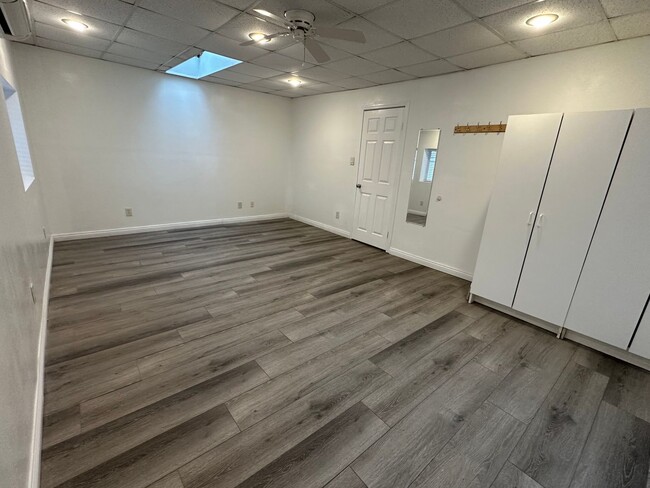 Building Photo - Beautifully remodeled 1-bed 1-bath centrally located in Artesia, CA