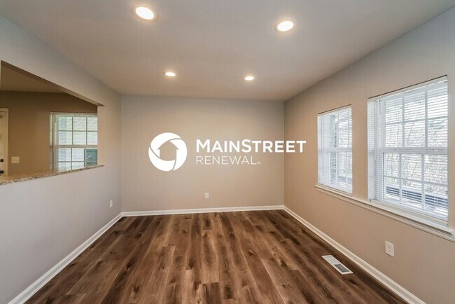 Building Photo - 3 Bedroom Pet-Friendly Home in BIRMINGHAM, AL with Main Street Renewal