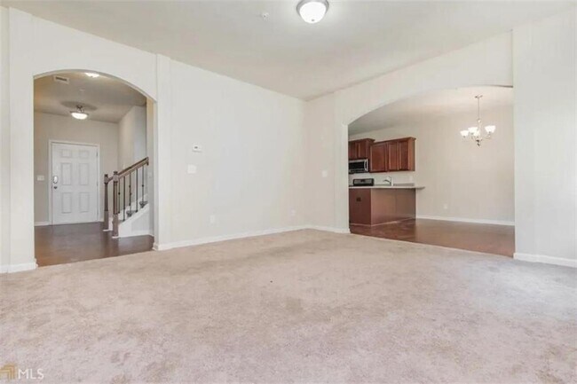 Building Photo - 3369 Castleberry Village Cir