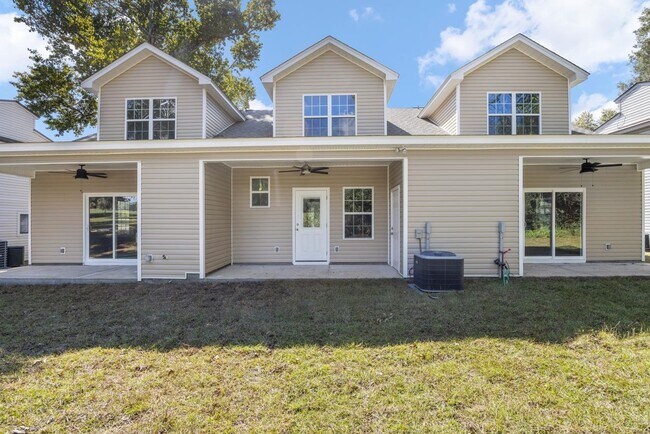 Building Photo - 1460 Willow Bend Way
