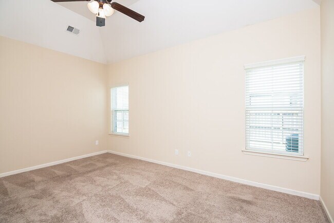 Building Photo - 6135 Trail Creek Ln