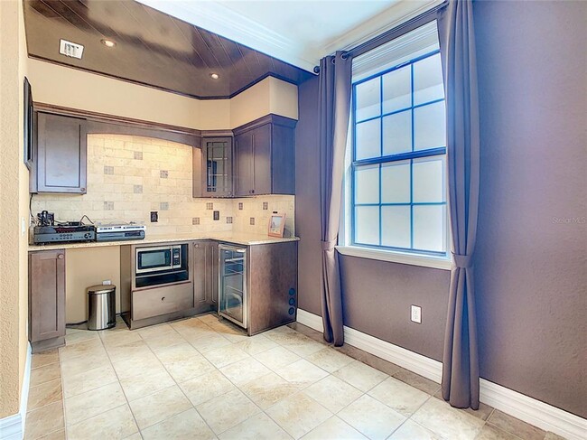 Building Photo - 10767 Willow Ridge Loop