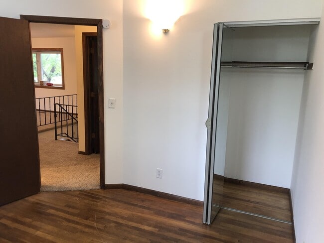 Building Photo - 1412 Osborne Rd NE