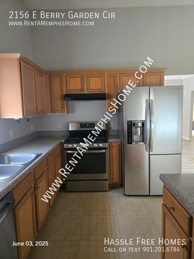 Building Photo - 2156 Berry Garden Cir W