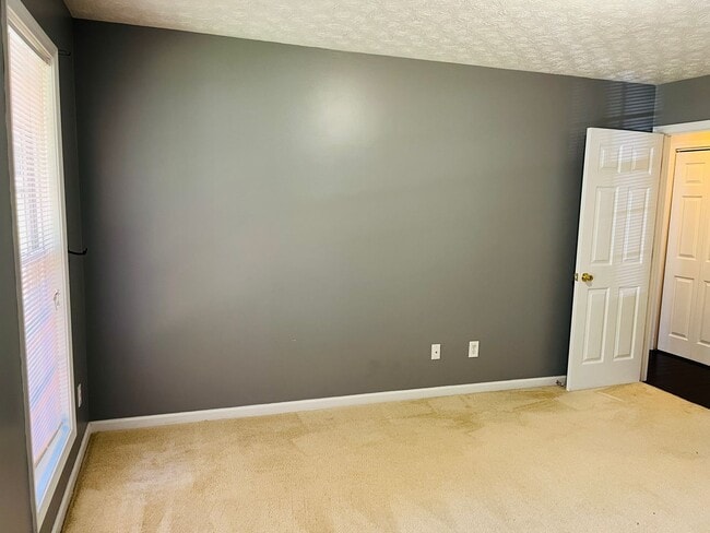 Building Photo - Beautiful 3 bedroom, 2 bathroom home located in Grantville! Must see!