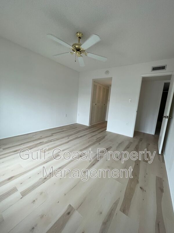 Building Photo - 21287 Gertrude Ave