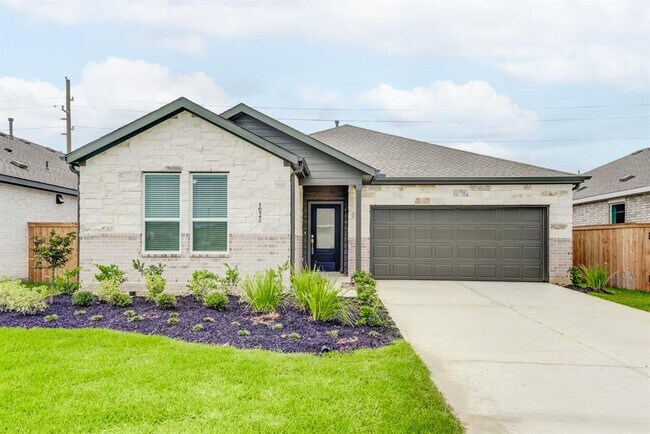 Primary Photo - 16542 Texas Palmetto Wy