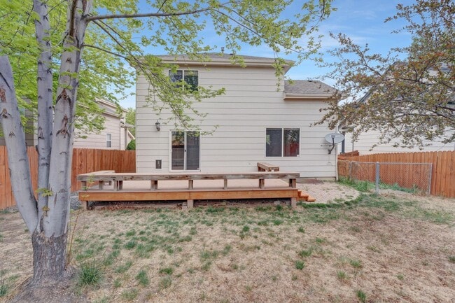 Building Photo - 6510 Stagecoach Ave