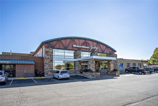 Building Photo - New Construction 3-Bedroom Townhome with Rooftop Deck & Mountain Views