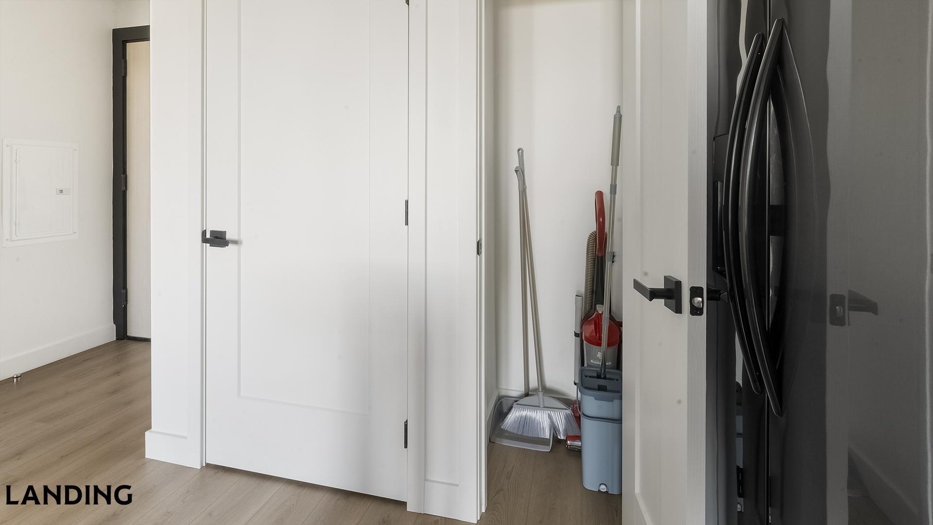 Building Photo - 632 Howard Rd SE