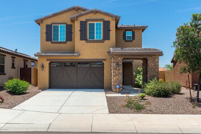 Primary Photo - 9179 W Dreyfus Dr