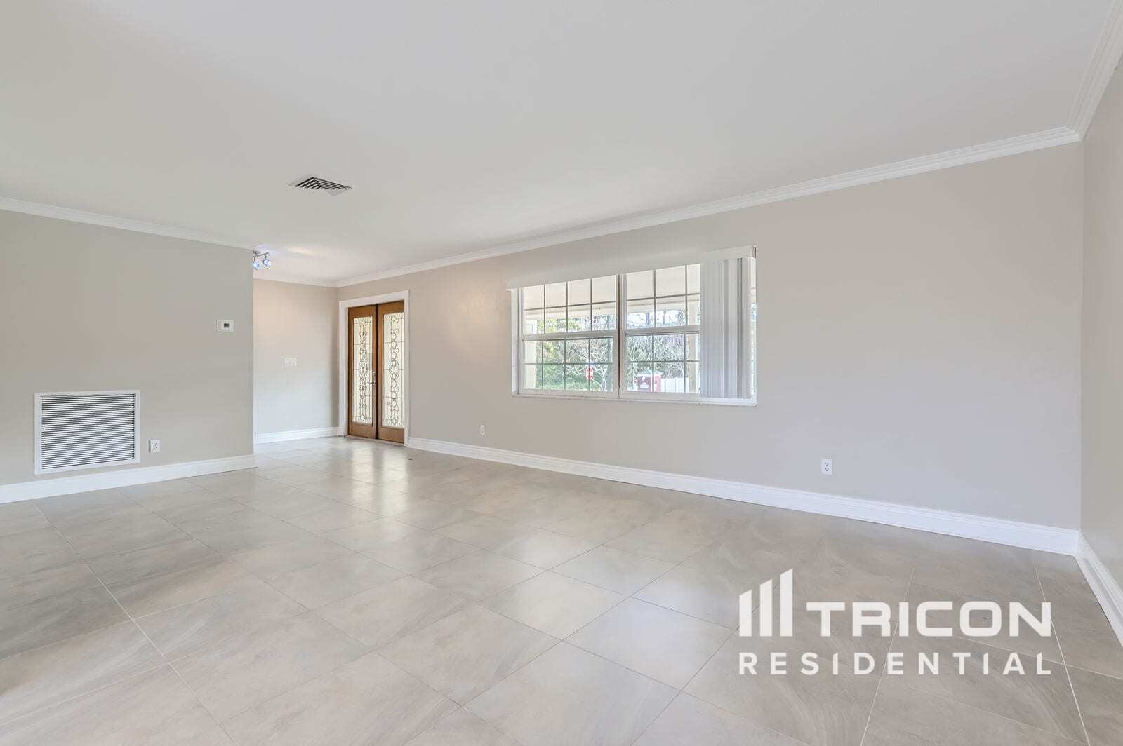 Building Photo - 12908 Mia Cir