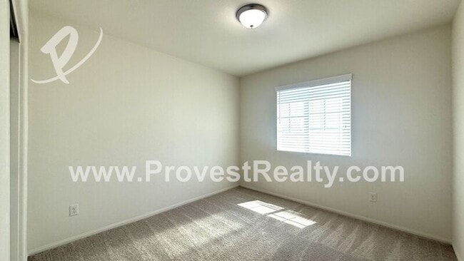 Building Photo - 10732 Quarter Horse Ave