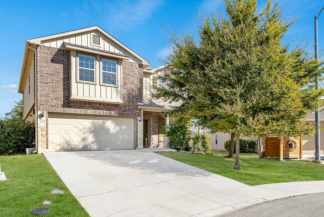 Building Photo - 642 Fort Concho