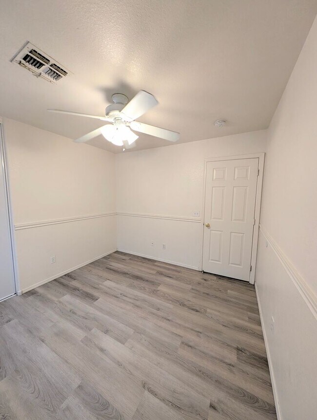 Building Photo - Lovely home in Lesuer Estates Mesa!!