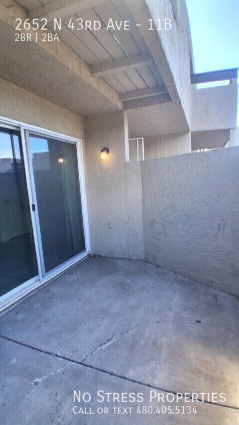 Building Photo - 2652 N 43rd Ave