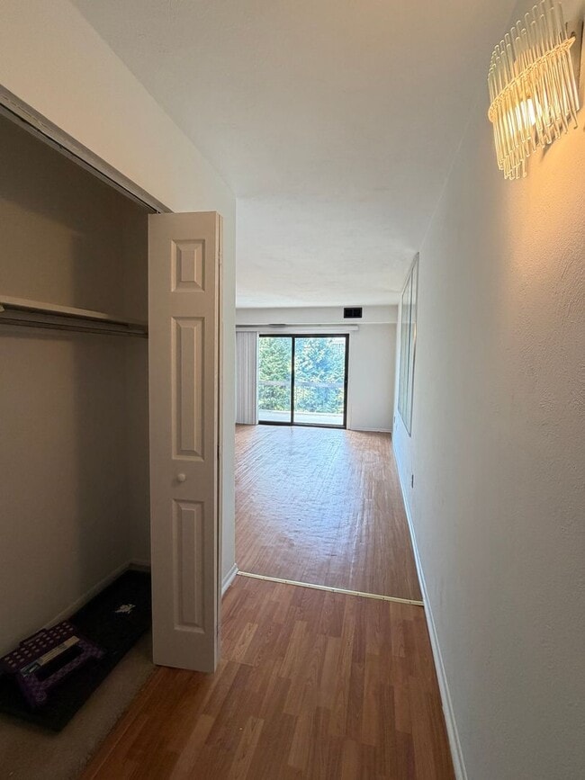 Building Photo - 20 Dougherty Blvd