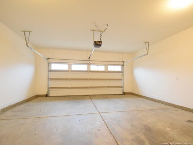 Building Photo - 929 Pecan Grove Loop