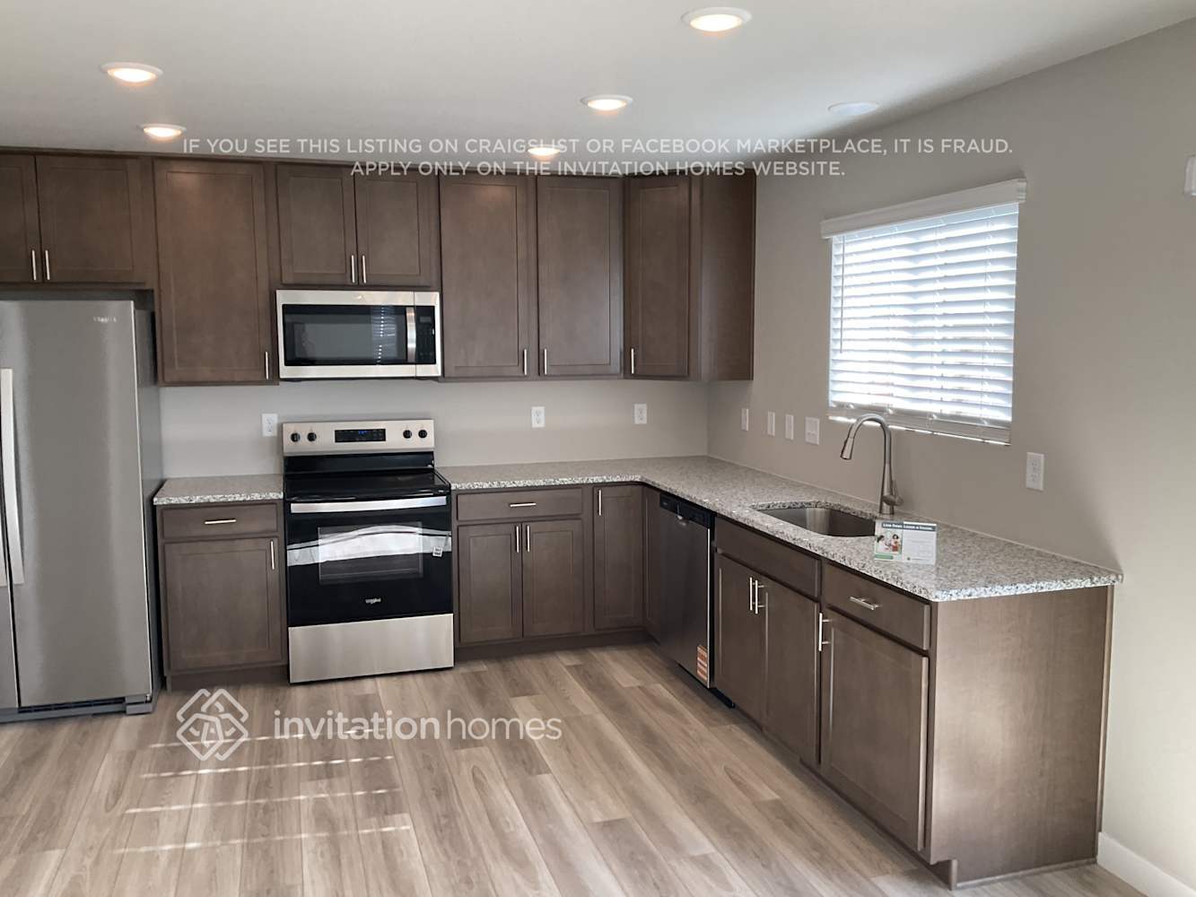 Building Photo - 11811 Mission Peak Pl