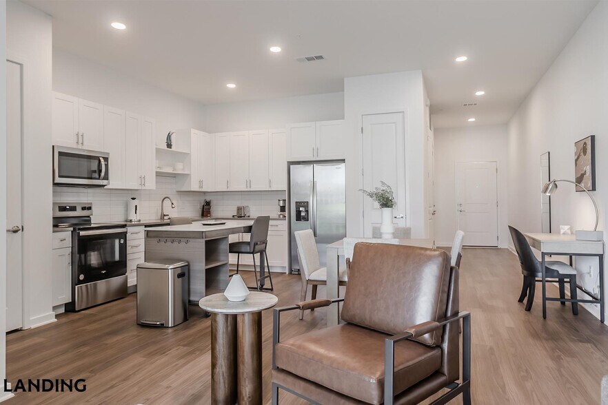 Building Photo - 515 Corso Ln